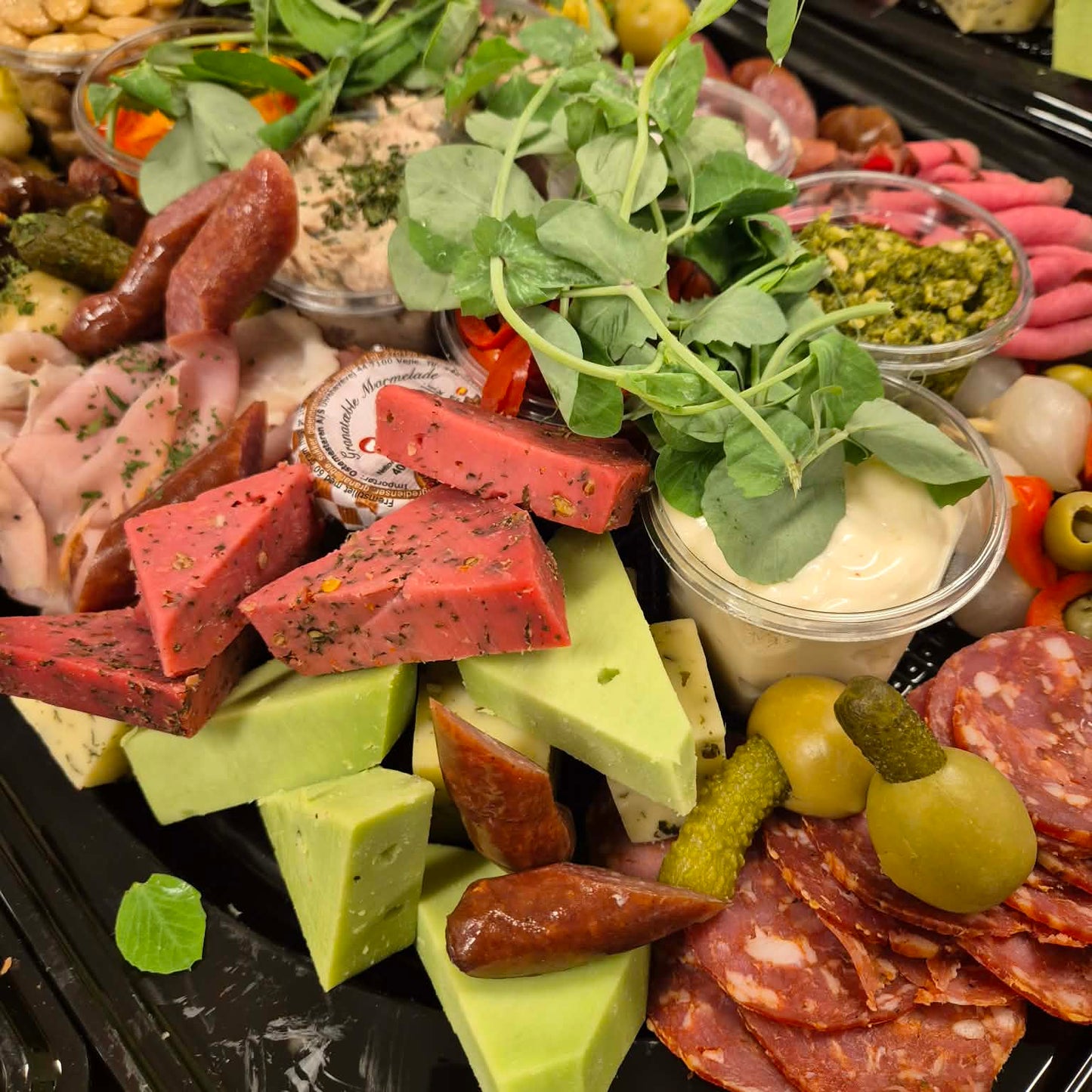 Tapasanretning – minimum 4 kuverter (stor anretning)